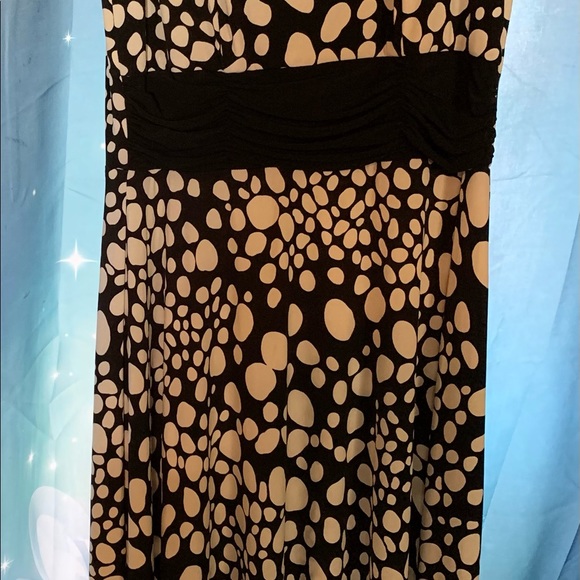 Maxi dress - Picture 2 of 5